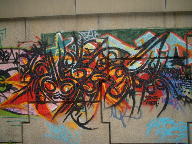 KRAZYKRYSMA: TRIBALI MURO
